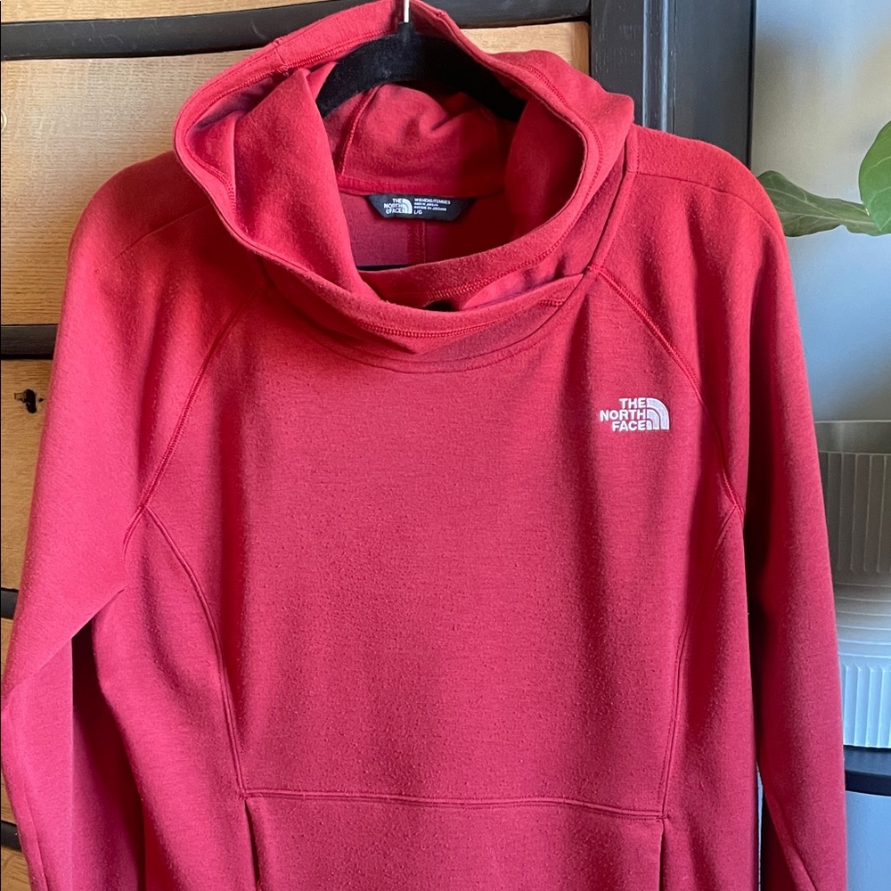 The North Face Scarlet Pullover